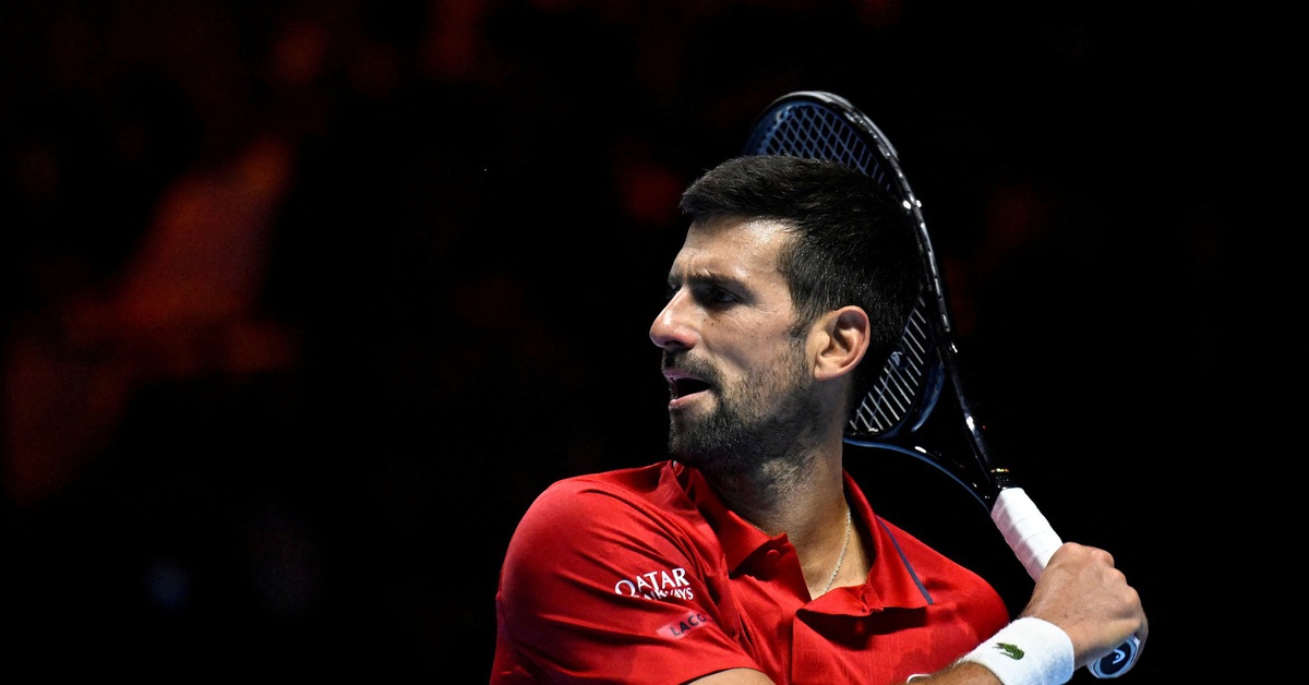 Bức tranh tường của Novak Djokovic bị phá hoại sau khi anh rời khỏi Serbia