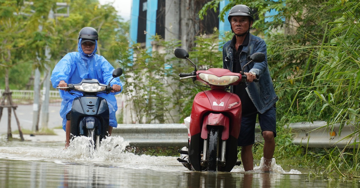 Đà Nẵng dự báo mưa tới trễ, từ chiều tối 23-10
