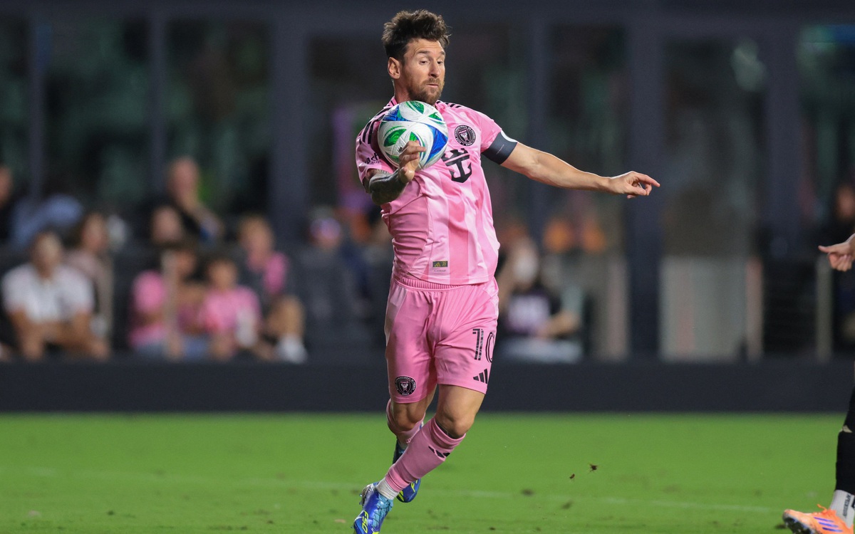 Messi gia hạn hợp đồng với Inter Miami và sẵn sàng cho World Cup 2026