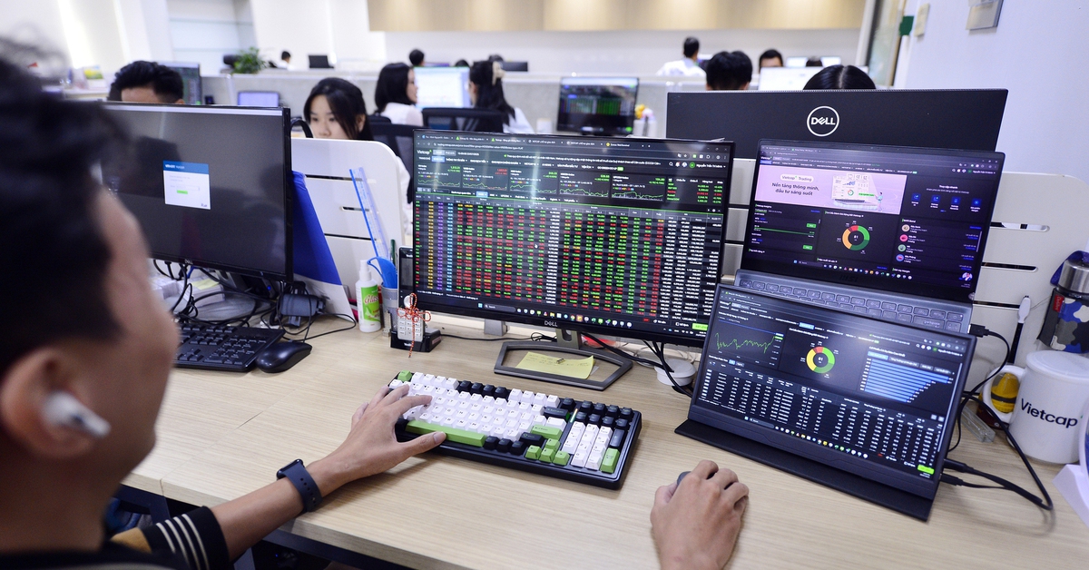 Sẽ cho phép công ty chứng khoán quốc tế đặt lệnh trực tiếp?