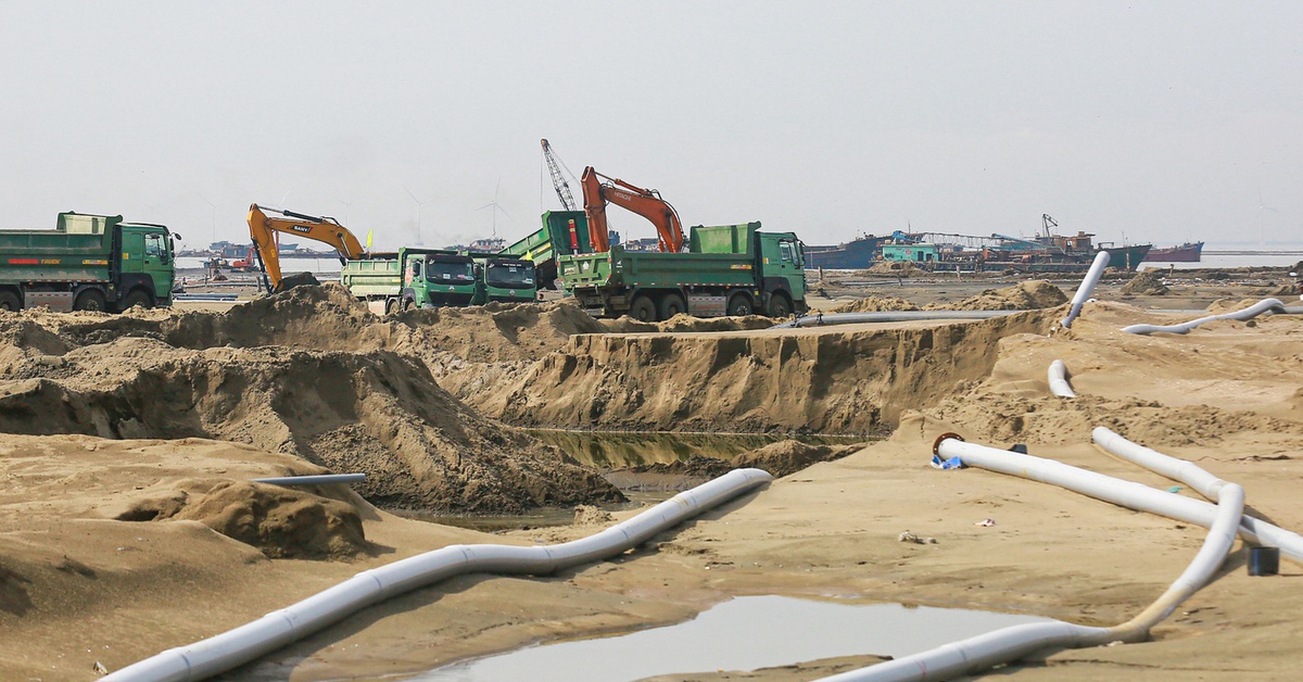 Đô thị lấn biển 2.870ha tại Cần Giờ đã san lấp gần xong, giai đoạn 1 hoàn thành trong tháng 11