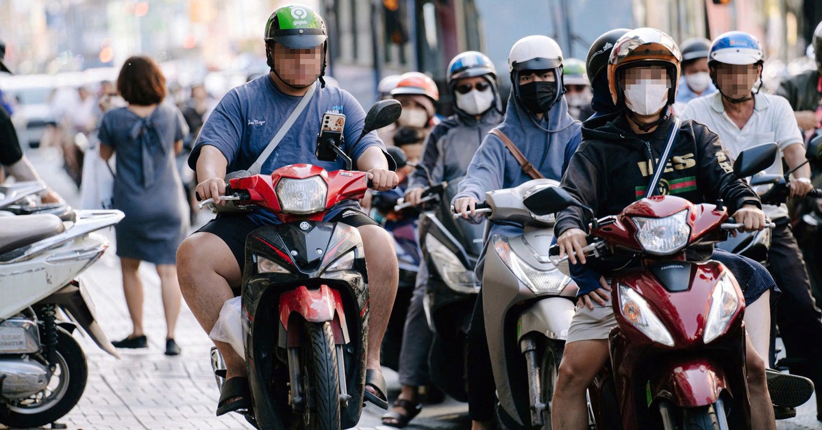 TP.HCM xử lý gần 3.500 người chạy xe máy trên vỉa hè, nhiều trường hợp xử phạt qua hình ảnh