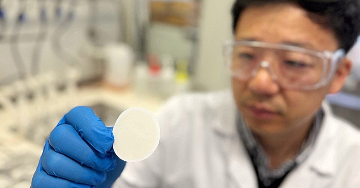 Màng lọc siêu mỏng - triển vọng mới cho xử lý hóa chất bền vững