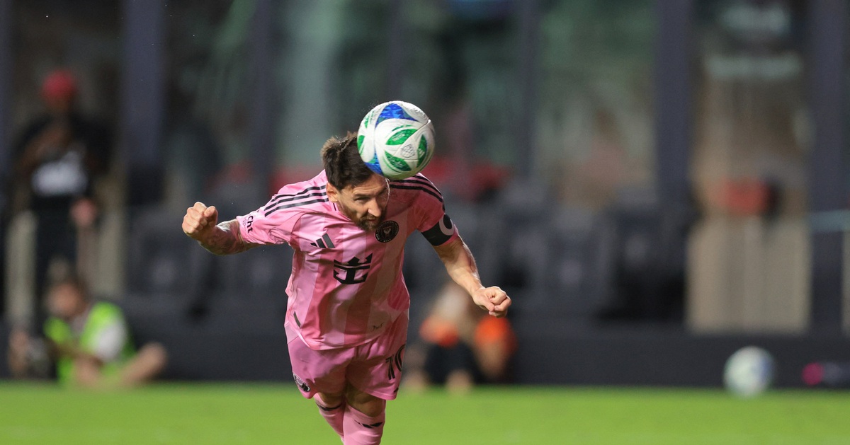 Messi ghi bàn bằng đầu, Inter Miami thắng dễ Nashville SC