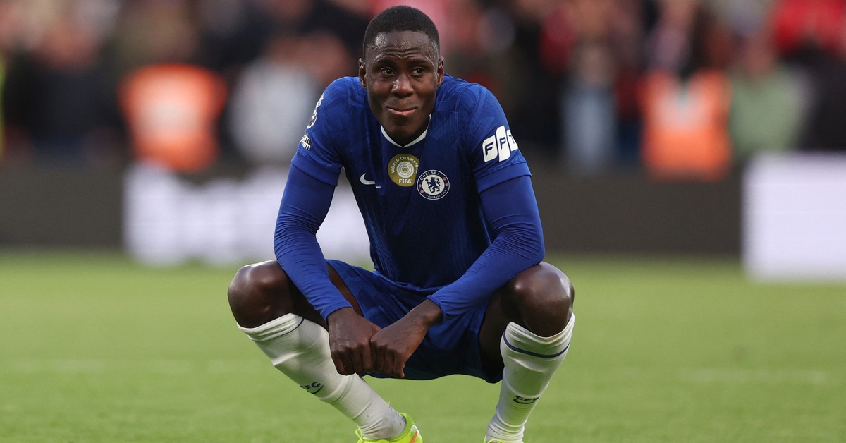 Sunderland tạo 'địa chấn' ở Stamford Bridge