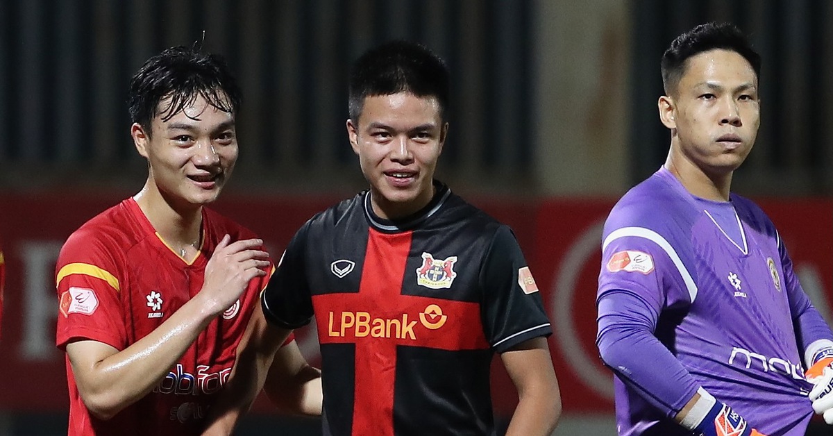 Lý do cầu thủ Việt kiều Trần Thành Trung được đá chính