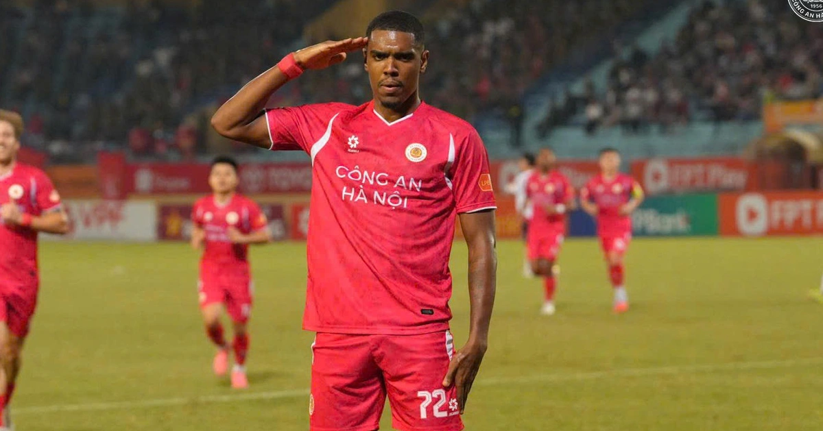 Bảng xếp hạng V-League vòng 8: CLB Công An Hà Nội áp sát Ninh Bình