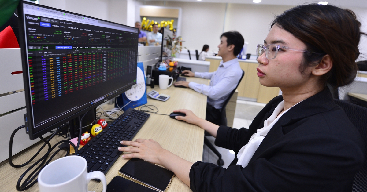 Dư nợ cho vay chứng khoán cao chót vót, dự báo thị trường tuần mới ra sao?