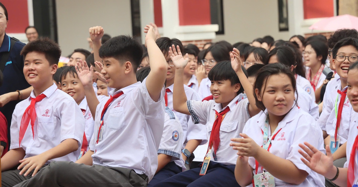 Cùng học sinh bảo vệ sức khỏe với Công tắc khoa học - Một sức khỏe