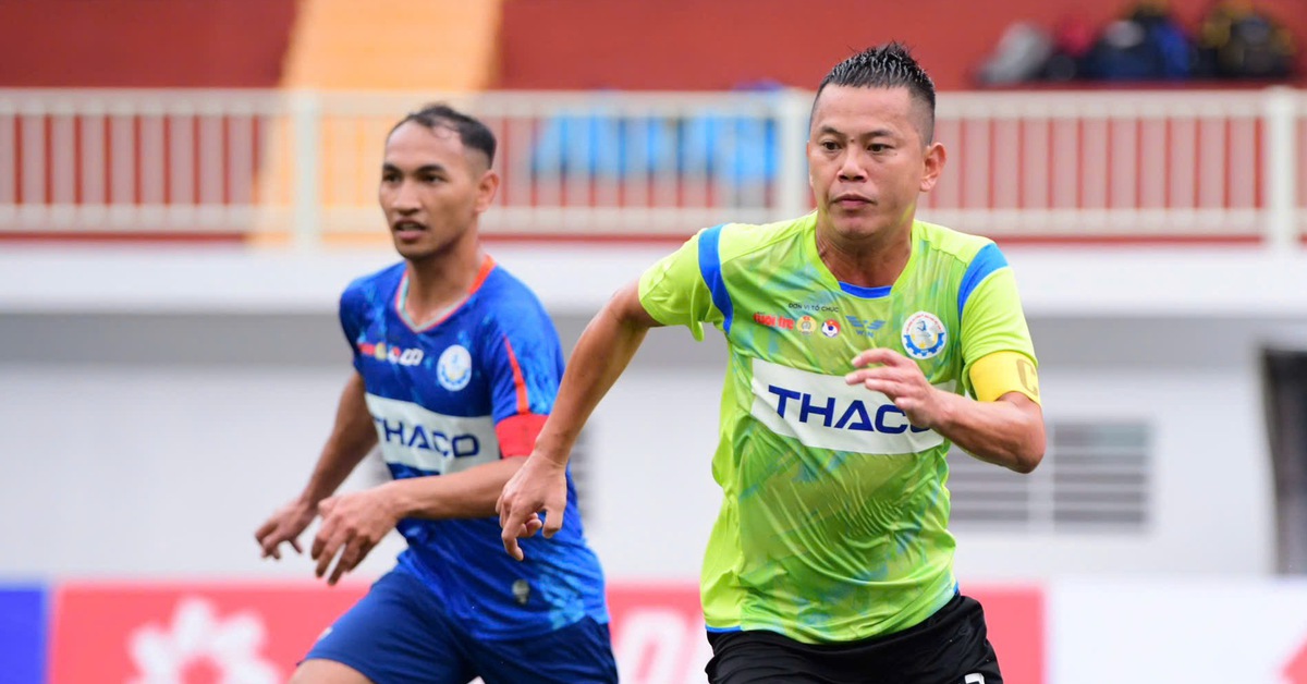 Giải bóng đá công nhân, viên chức Việt Nam 2025: Công đoàn Khánh Hòa quyết đổi màu huy chương