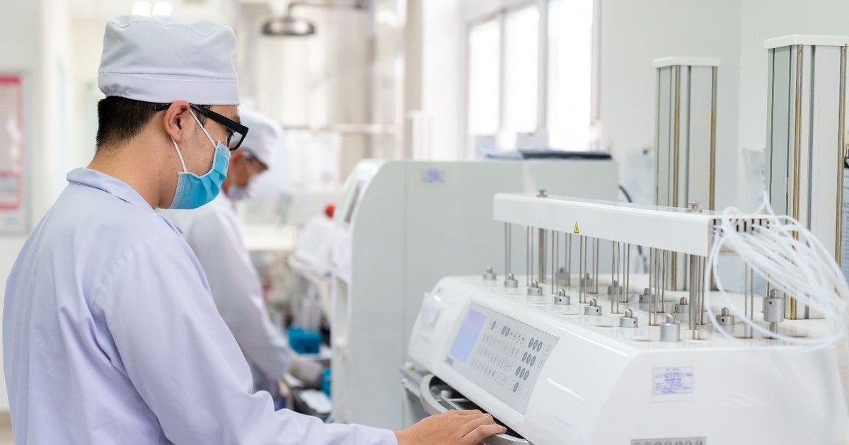 Doanh nghiệp dược 'ăn nên làm ra', Dược Hậu Giang cùng OPC lãi rủng rỉnh