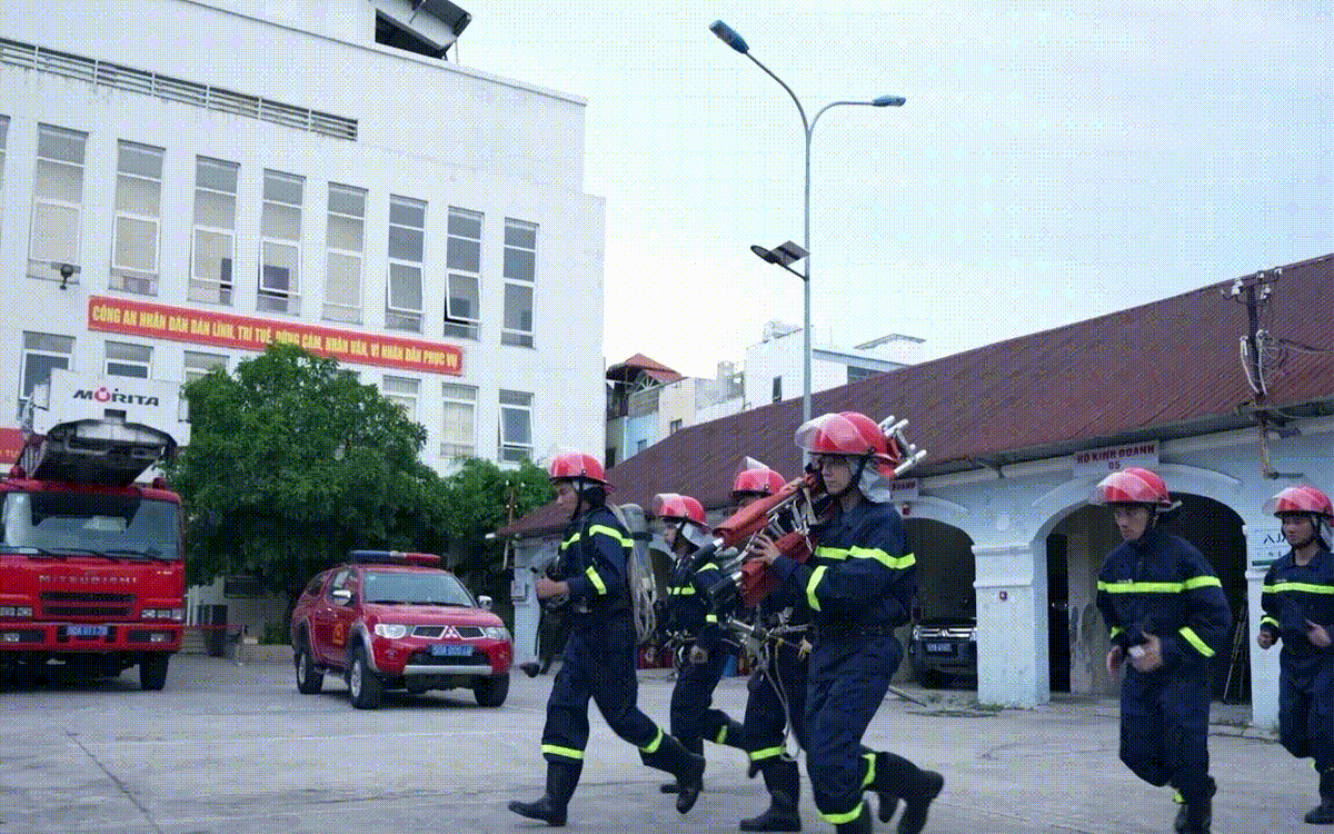 MV Chiến sĩ quả cảm: Nghe xong chỉ muốn gửi lời cảm ơn