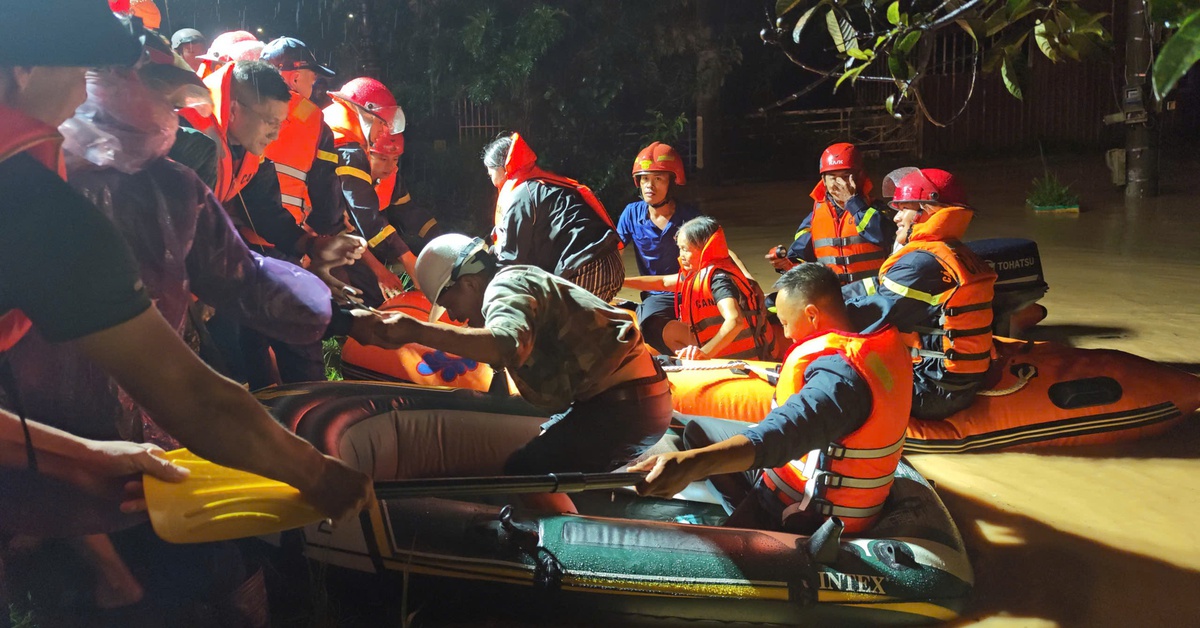 Các tuyến đèo sạt lở nặng, đường đến Đà Lạt gian nan