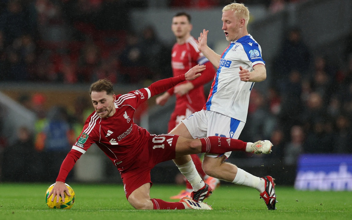 Crystal Palace loại Liverpool khỏi Cúp Liên đoàn Anh