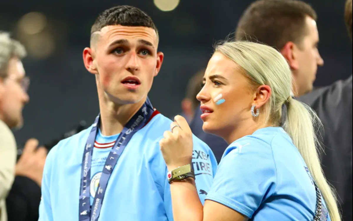 Phil Foden cầu cứu luật sư vì tin đồn ác ý