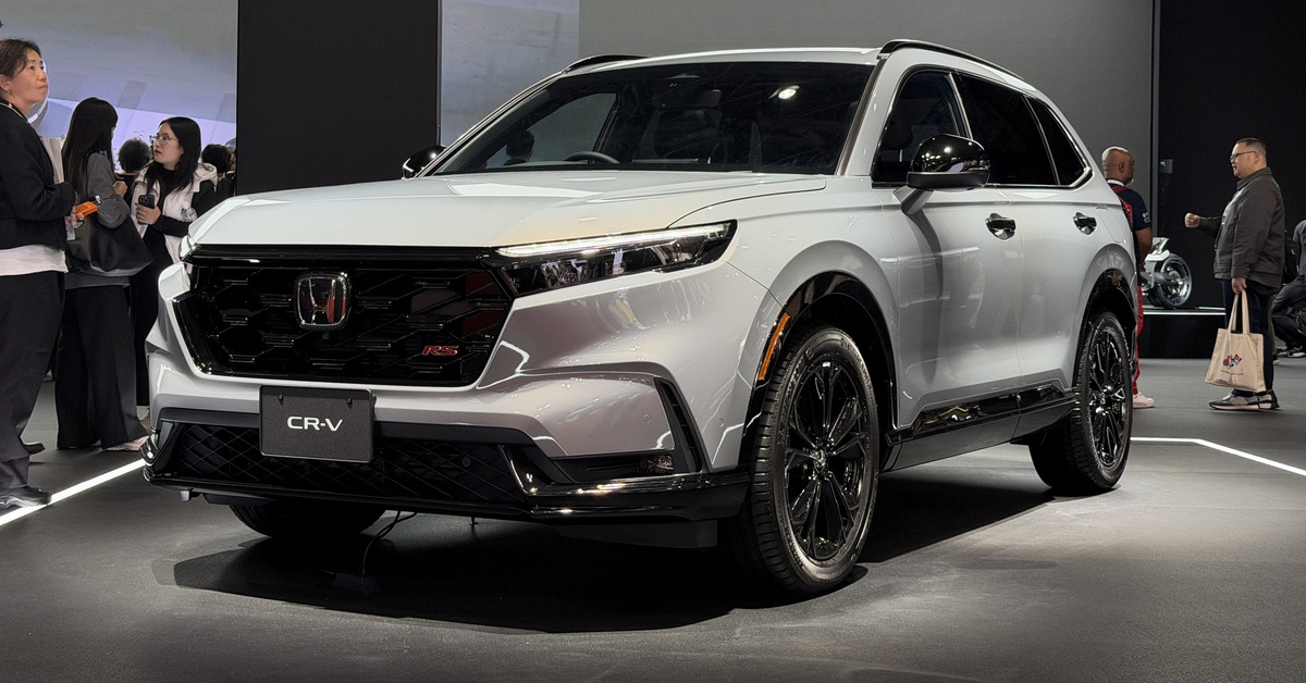'Chạm' Honda CR-V e:HEV RS dự kiến ra mắt Việt Nam năm 2026: Sang số dạng phím bấm, có AWD