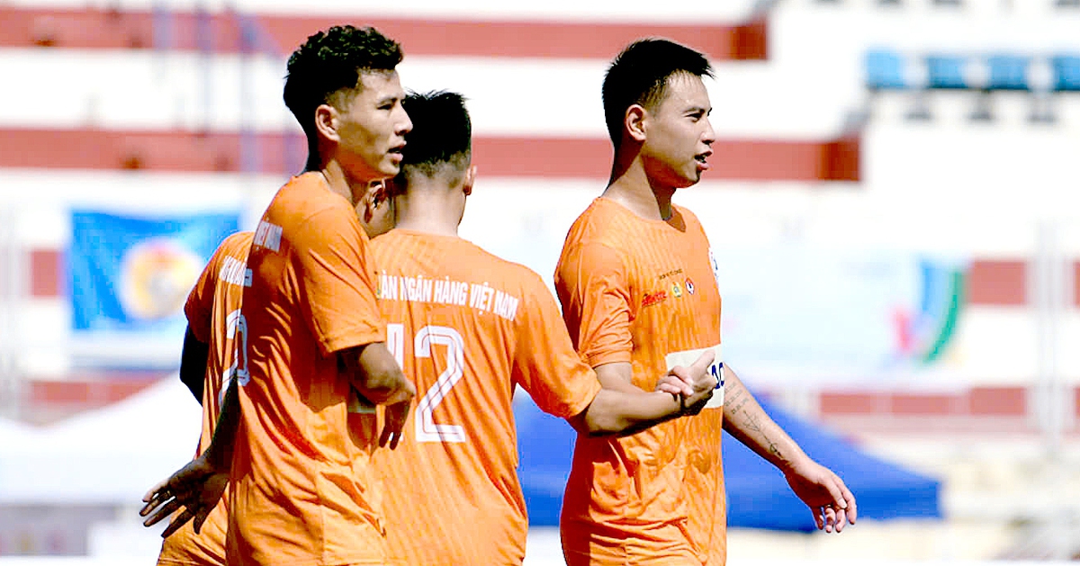 Công đoàn Hải Phòng, Ngân hàng Việt Nam thị uy sức mạnh ngày ra quân