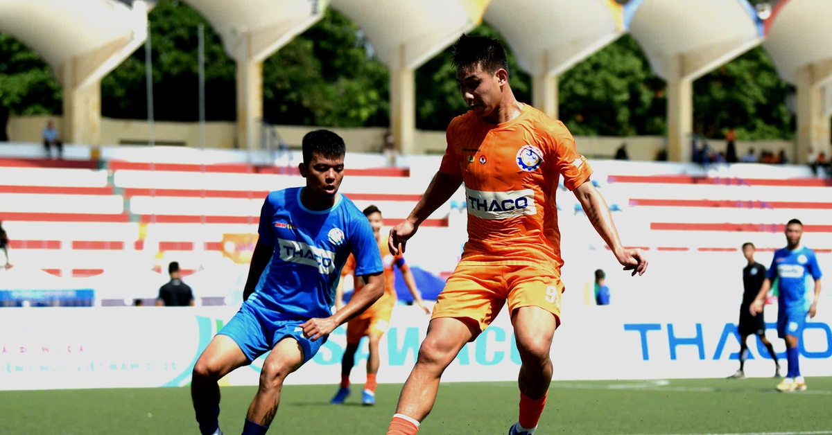 Công đoàn Ngân hàng Việt Nam ghi dấu ấn ở giải bóng đá công nhân