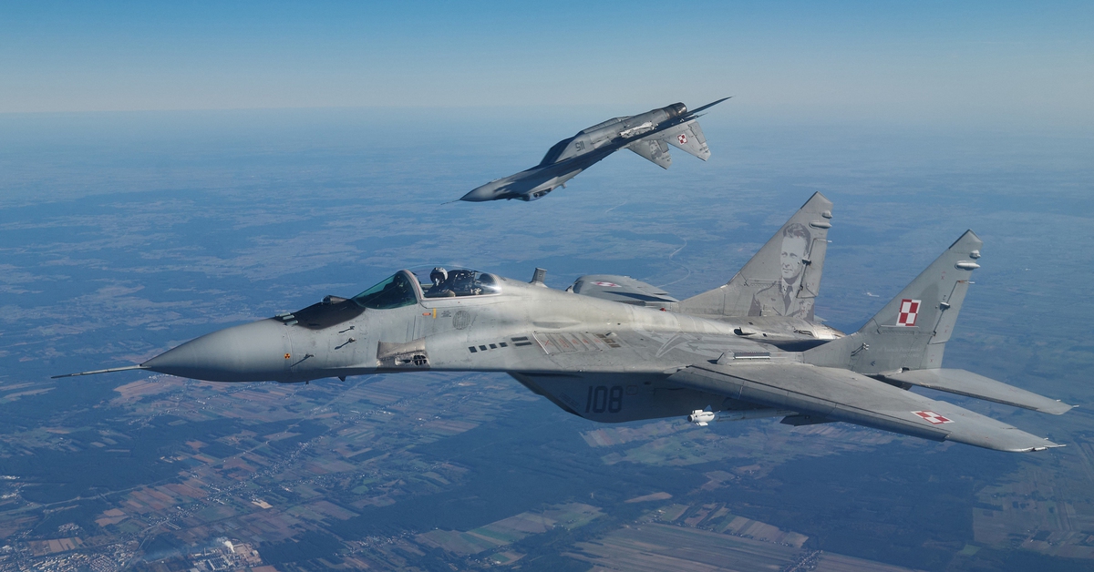 Chiến đấu cơ Ba Lan chặn máy bay trinh sát Nga trên Biển Baltic
