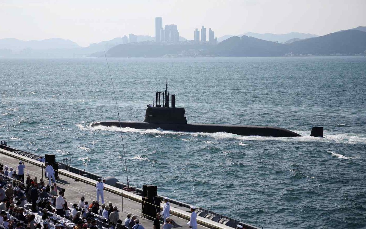 Ông Trump chấp thuận cho Hàn Quốc sở hữu tàu ngầm hạt nhân