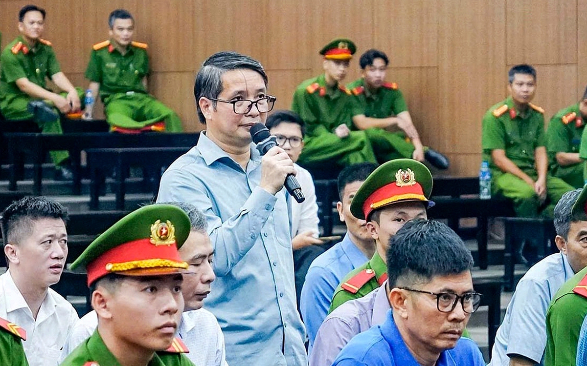 Ông Phạm Thái Hà, cựu trợ lý của cựu chủ tịch Quốc hội, cùng 16 người kháng cáo