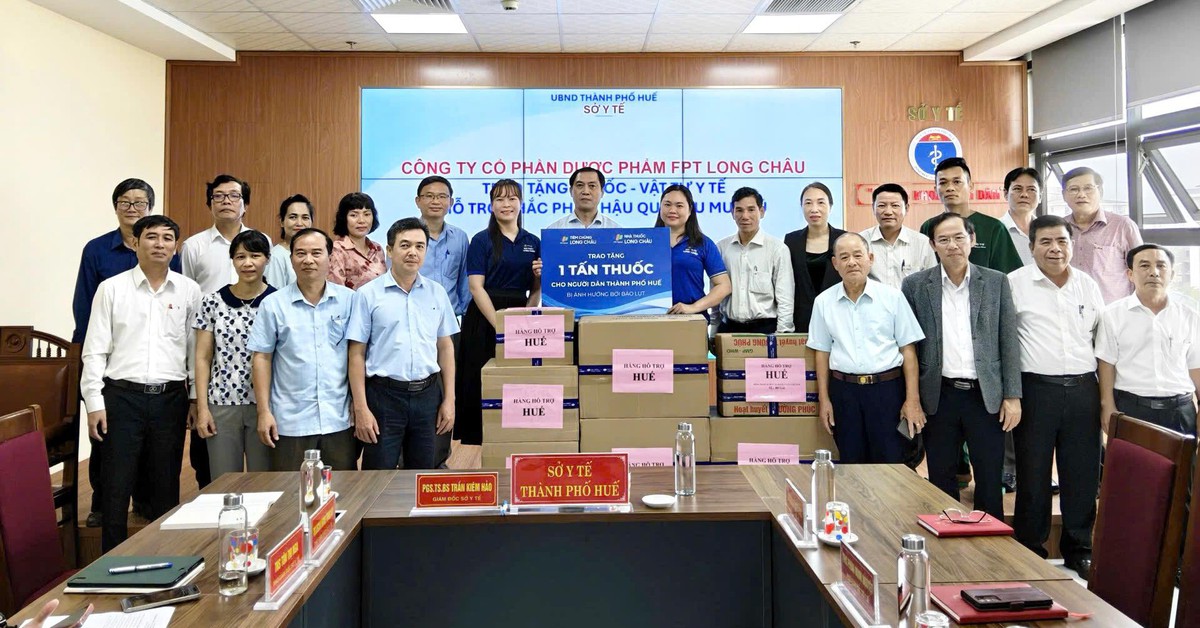 Long Châu kịp thời điều động 1 tấn thuốc và vật tư y tế hỗ trợ cho người dân Huế