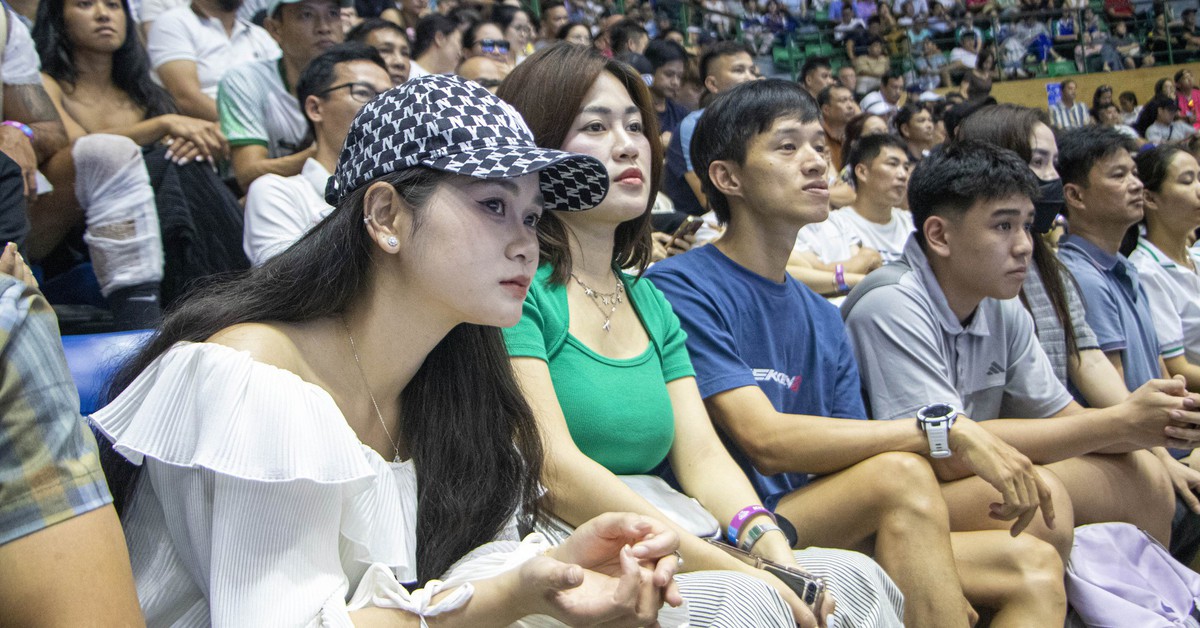 Khán đài 'bùng nổ', Đà Nẵng tiến tới lập kỷ lục Guinness về lượng người xem pickleball