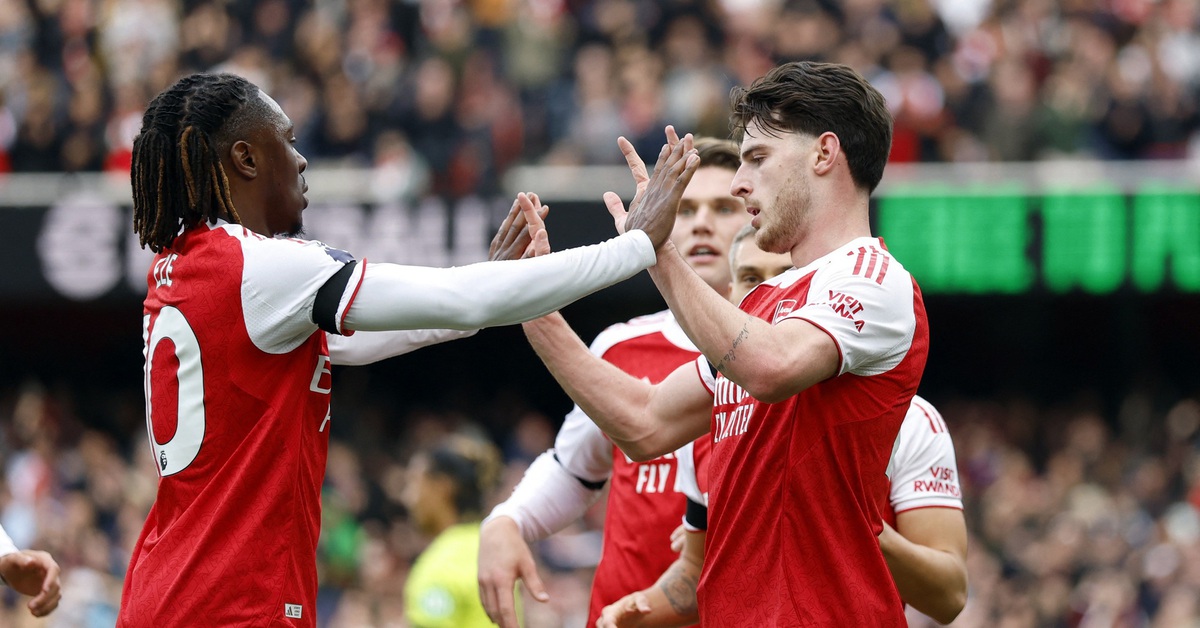 Dẫn đầu Premier League nhưng Arsenal vẫn lo sốt vó vì Odegaard và Declan Rice chấn thương