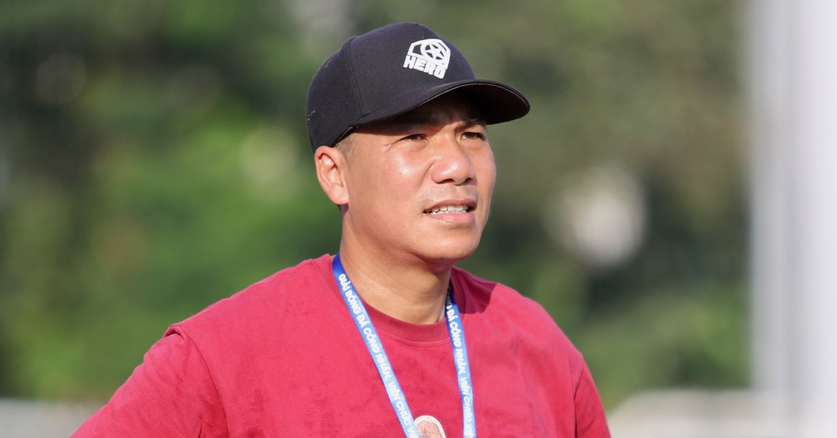 Bình luận viên truyền hình làm HLV ở Giải bóng đá công nhân, viên chức Việt Nam 2025