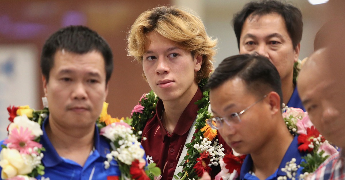 Bận việc cá nhân, Viktor Lê chưa hội quân với U23 Việt Nam