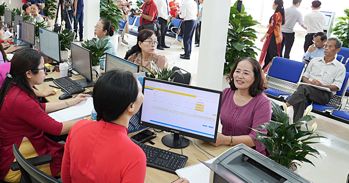 Thủ tướng: Đơn giản hóa giấy chứng nhận đăng ký đầu tư, làm thủ tục phi địa giới hành chính