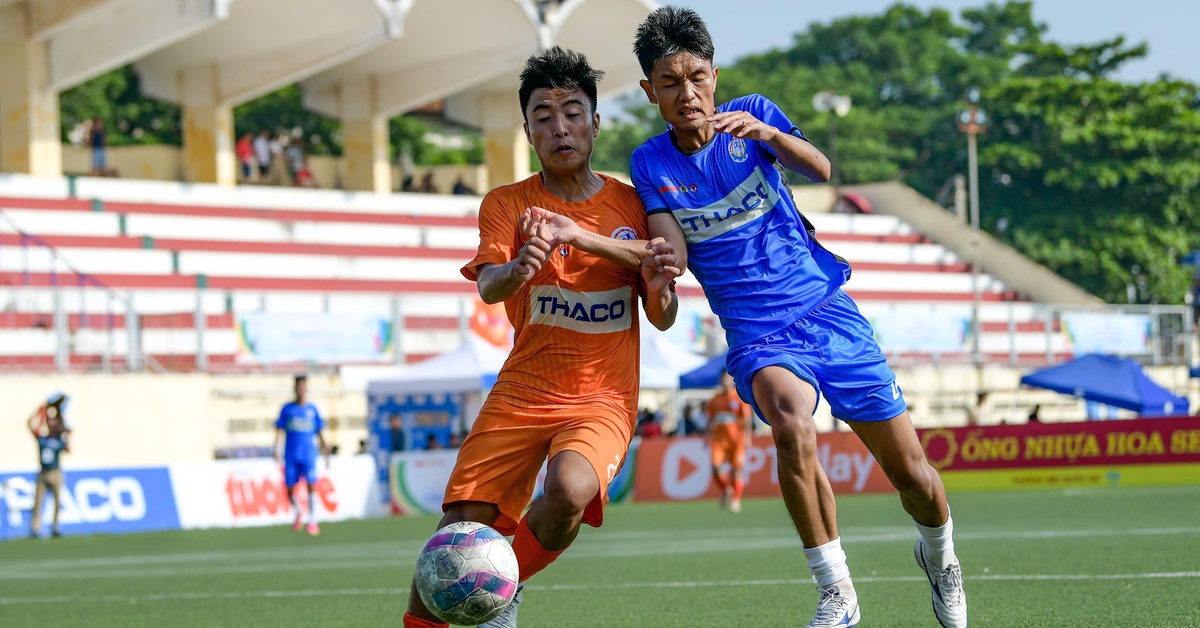 Công đoàn Công an nhân dân gặp Ngân hàng Việt Nam ở chung kết miền Bắc