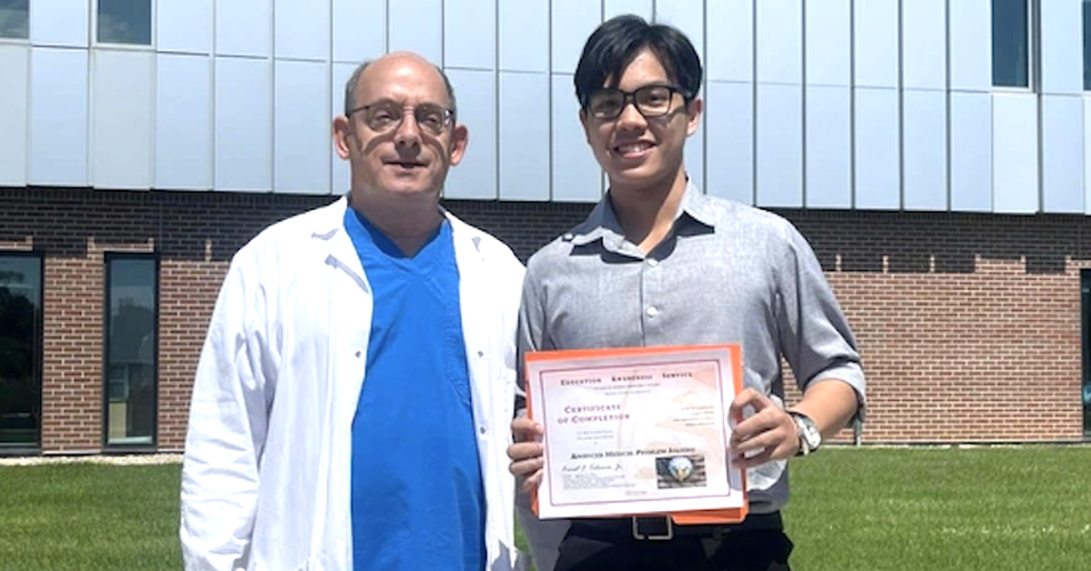 au-nhat-huy-17597338685111415937270-457-81-857-845-crop-1759735637062516241433.png