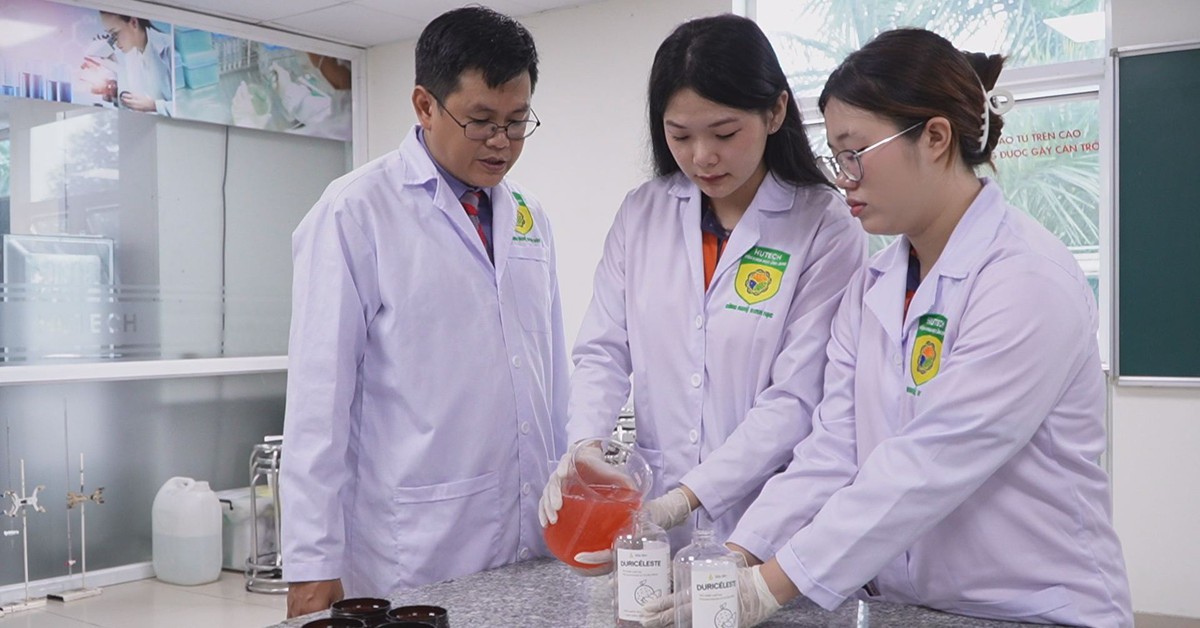 Cuộc thi Lan tỏa năng lượng tích cực 2025: Chế sản phẩm chăm sóc cơ thể từ vỏ sầu riêng