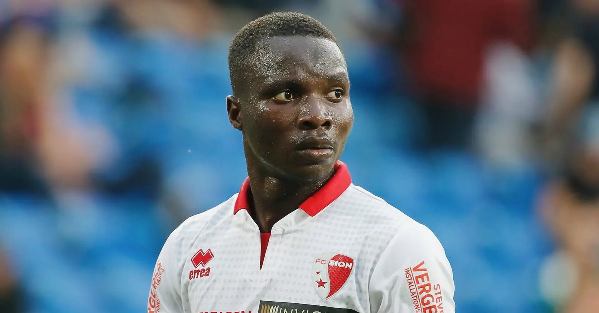 CLB Nam Định mua cầu thủ từng đối đầu Neymar, Mbappe