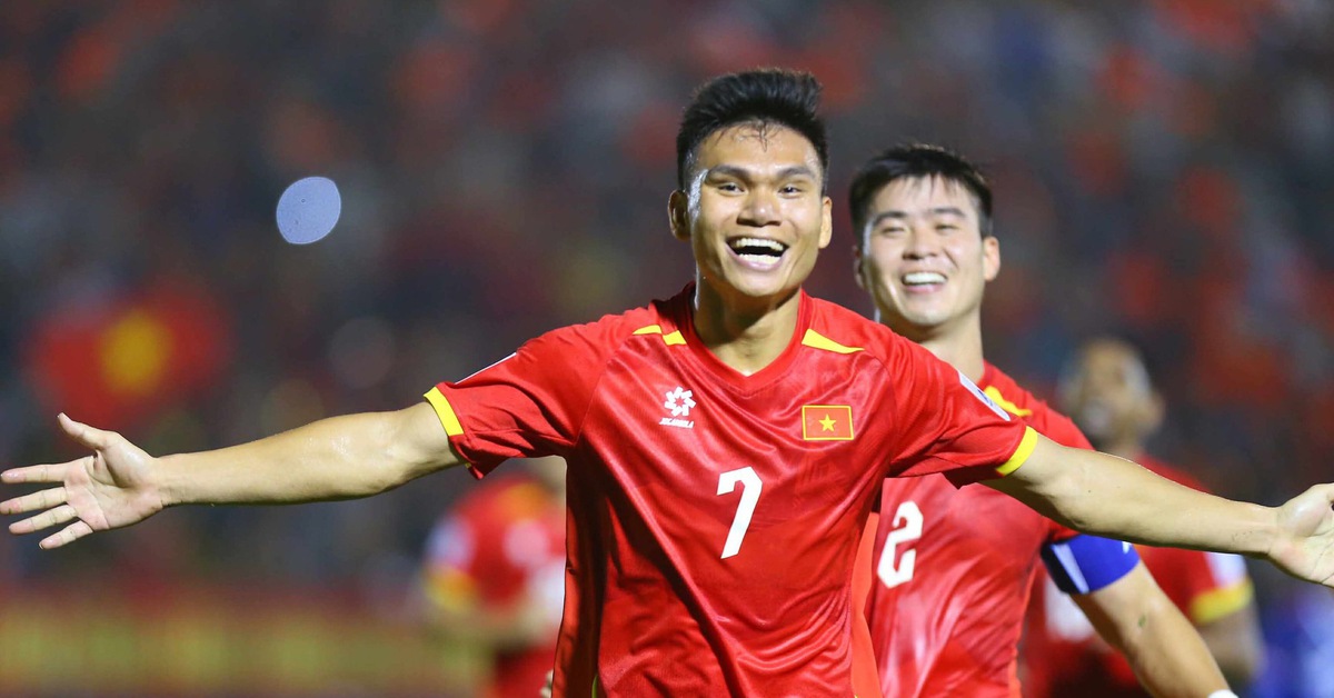 Hơn 7 năm mới ghi bàn đầu tiên ở trận thắng Nepal, tuyển thủ Việt Nam nói gì?