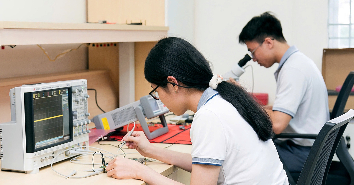 Việt Nam và châu Âu bàn chuyện tăng tốc phát triển công nghệ bán dẫn, cáp biển, AI…