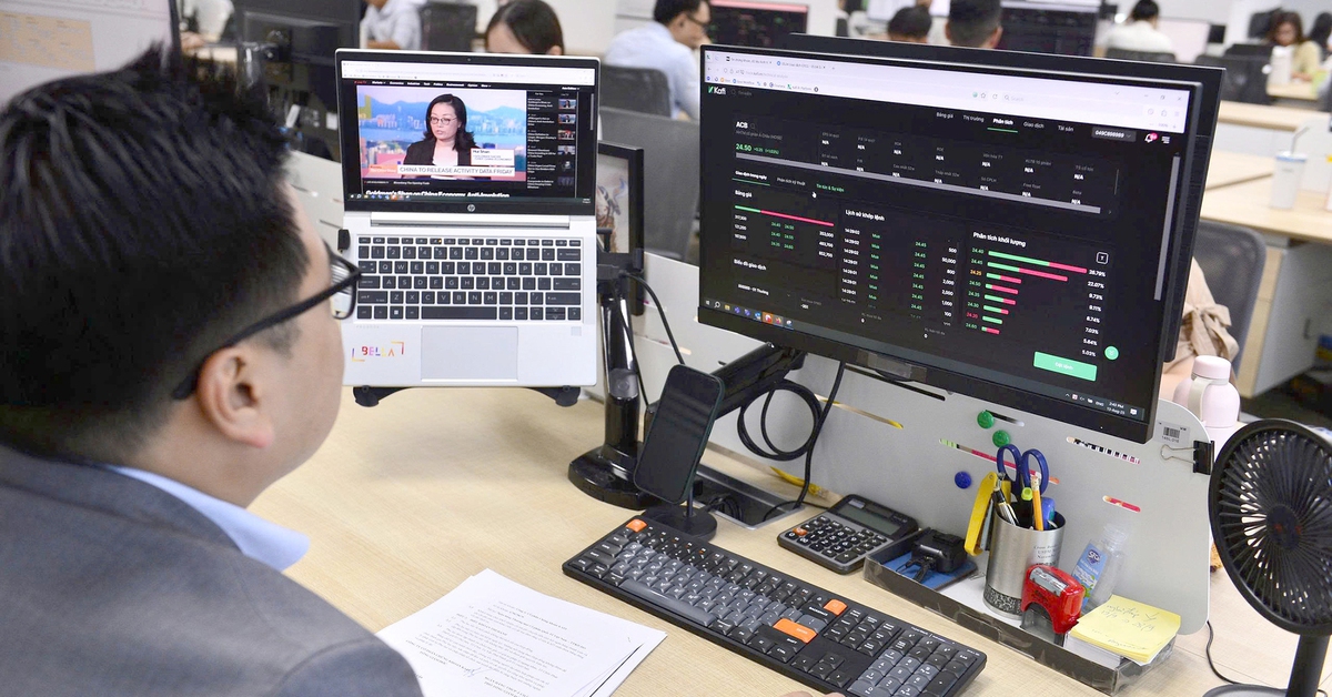 Thị trường chứng khoán Việt Nam sau nâng hạng: Chờ dòng vốn của các 'cá mập' mới