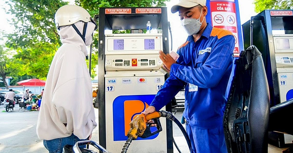 Giá xăng dầu đồng loạt giảm