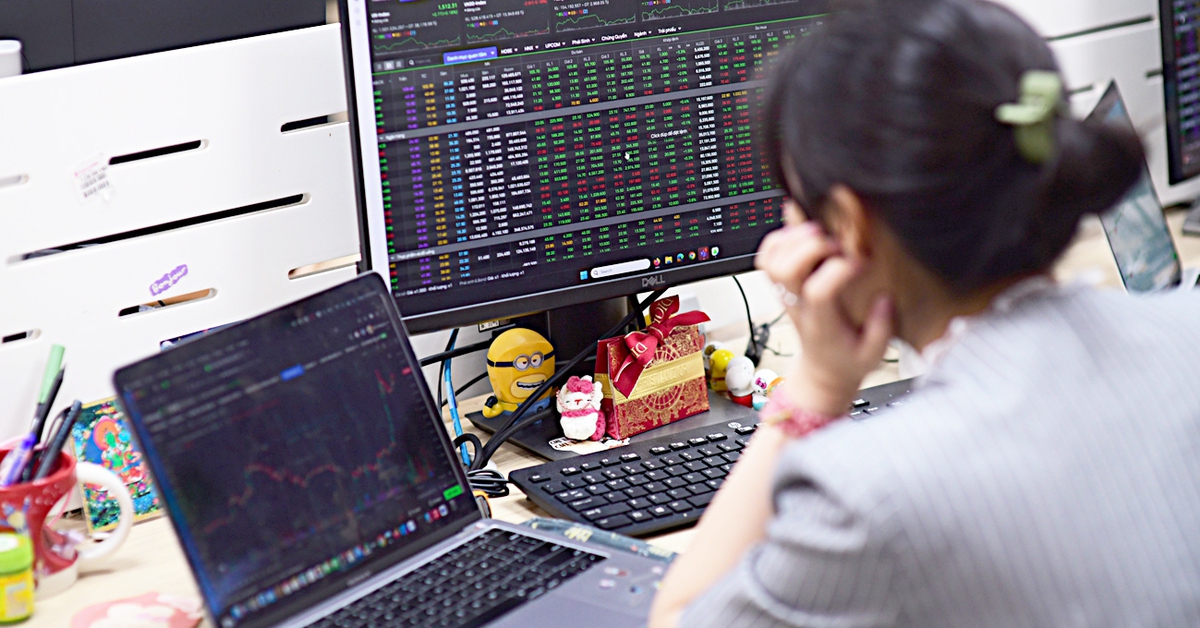 Tin tức sáng 10-10: Đại gia xăng dầu miền Tây liên tiếp đón tin không vui; Cứu 3.000 người đột quỵ