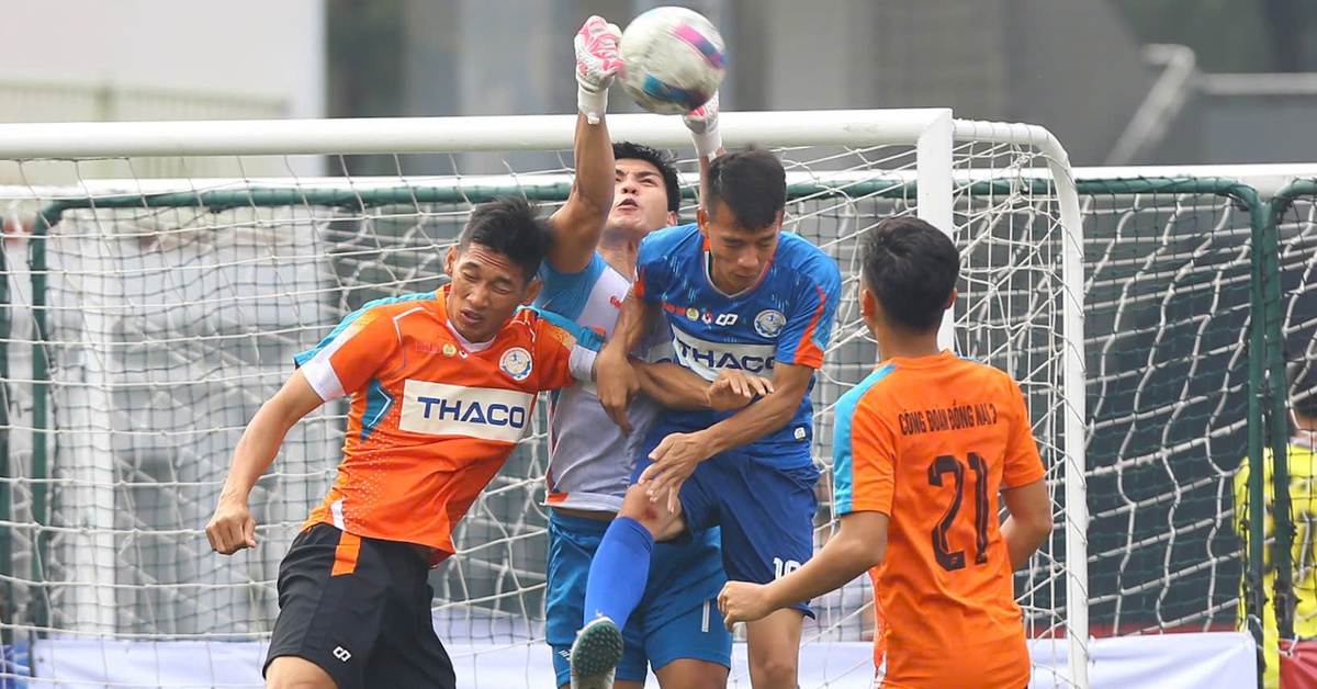 Vì sao tỉ số 0-0 hiếm xuất hiện ở sân chơi bóng đá phong trào?