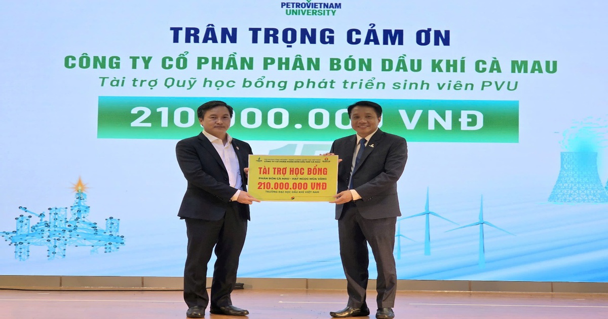 Phân bón Cà Mau - bồi đắp thế hệ trẻ để phát triển bền vững