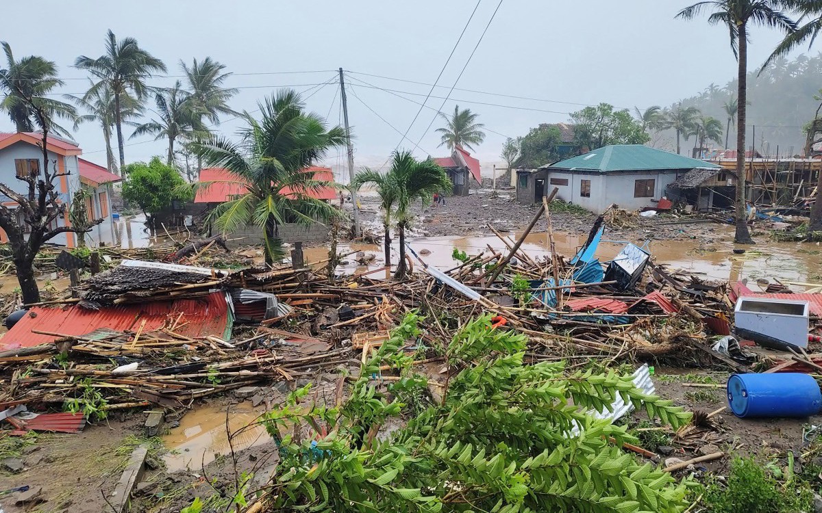 Bão Phượng Hoàng càn quét Philippines