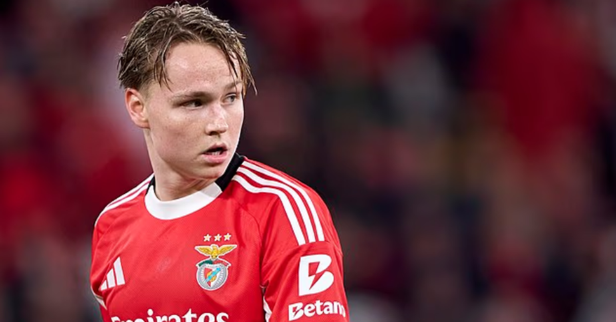 Ngôi sao Champions League đối mặt án tù vì chia sẻ video trái phép