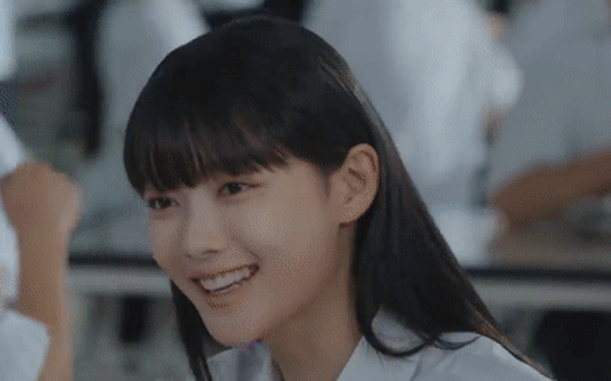 Không nhận ra 'em gái quốc dân' Kim Yoo Jung trong Dear X