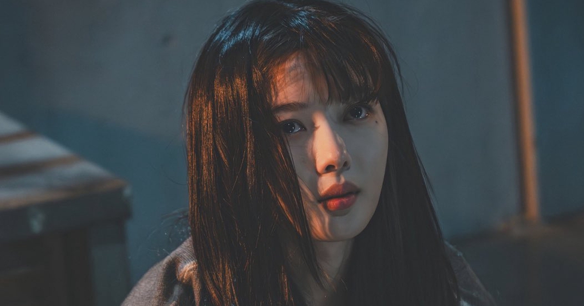 Không nhận ra 'em gái quốc dân' Kim Yoo Jung trong Dear X