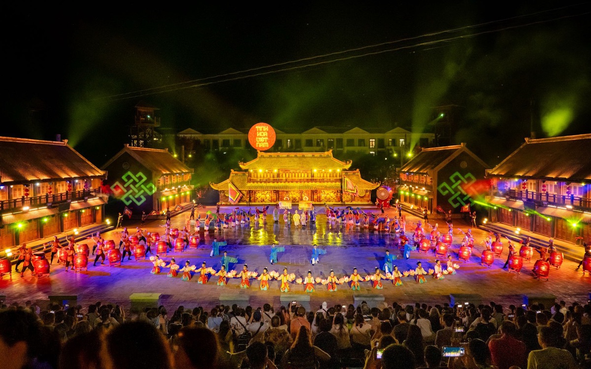 Vingroup ra mắt trụ cột Văn hóa