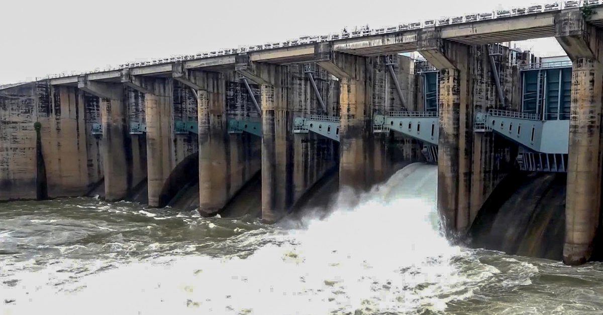 Thủy điện Trị An mở cửa xả tràn thứ 4, trên 1.400m³/s, cảnh báo ngập tại hạ du sông Đồng Nai