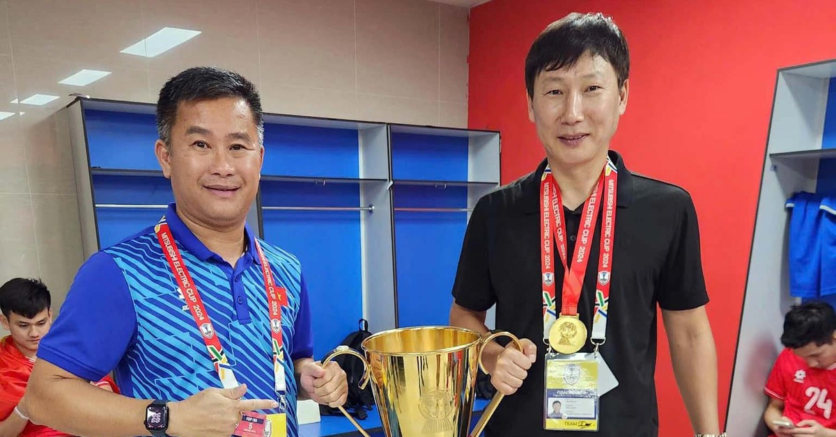 HLV U22 Việt Nam: 'Thiếu người không phải trở ngại'