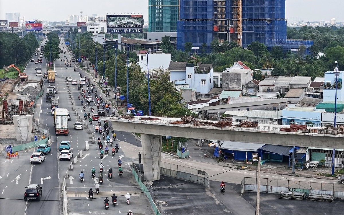 Thi công dự án trọng điểm gây hỏng mặt đường, TP.HCM yêu cầu khẩn trương khắc phục